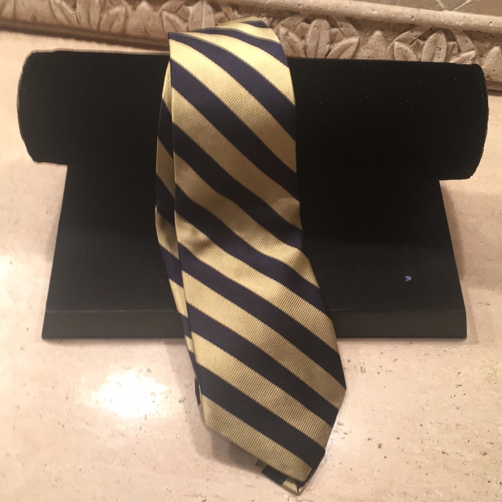 Boys Brooks brother tie